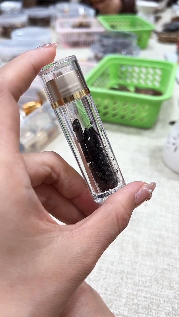 【闪购商品】木海南尖峰岭精YO.U..G.. 2克装