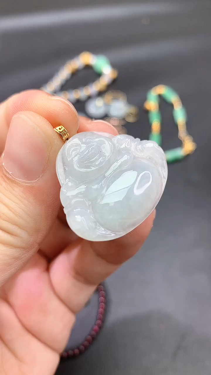 翡翠18K金镶嵌颈饰佛公