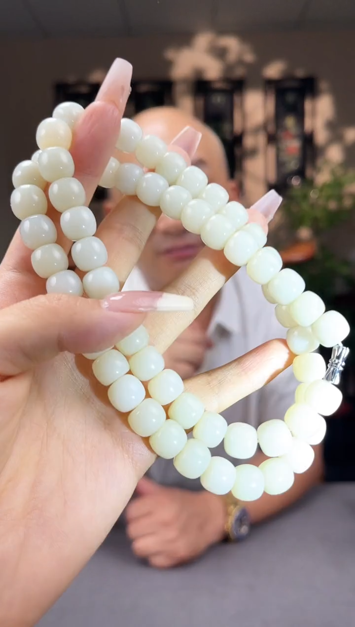 和田玉未镶嵌颈饰S427