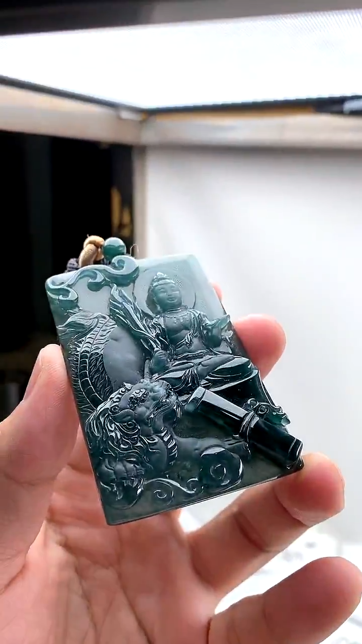 颈饰未镶嵌翡翠文殊