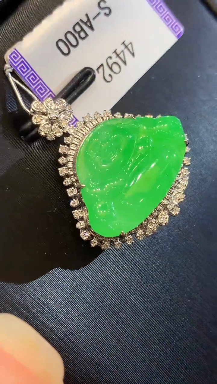 翡翠18K金镶嵌吊坠(不含链)YS多样性发其一