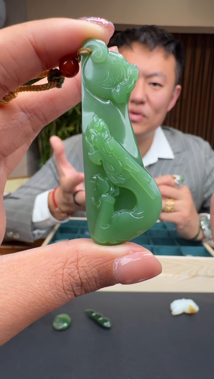 【闪购商品】和田玉112未镶嵌3.11巴哥多样性发货