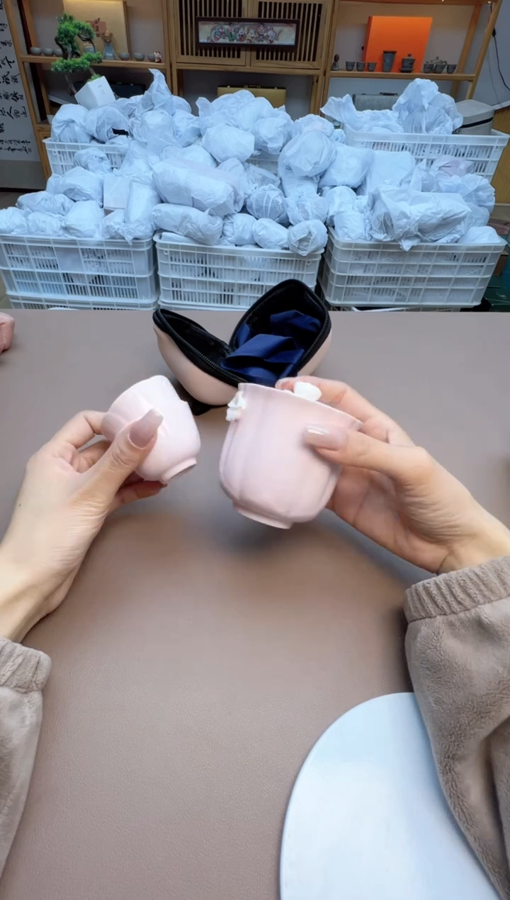 【闪购商品】摆件瓷制品S1111111111111