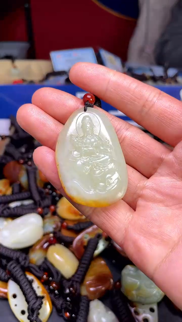 【闪购商品】和田玉颈饰未镶嵌1