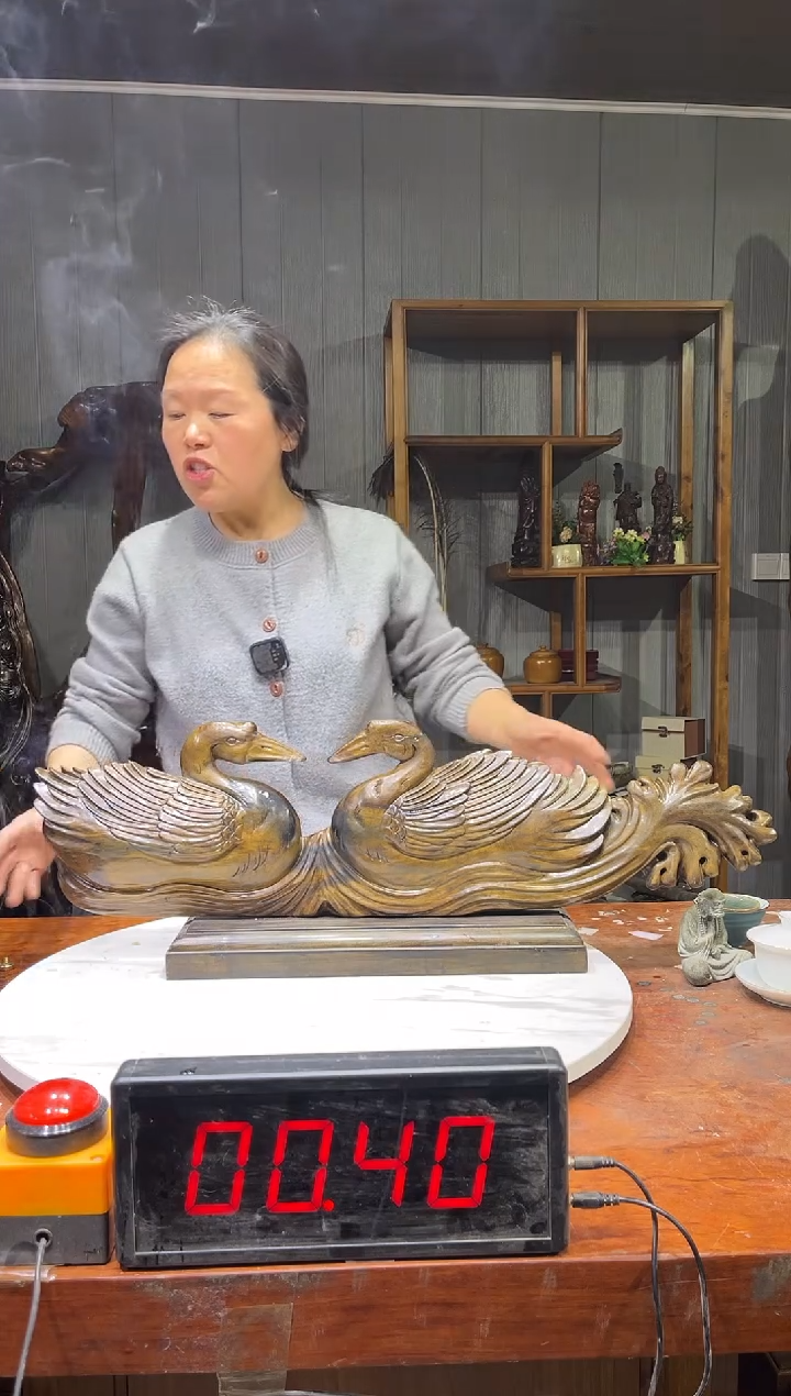 【闪购商品】阴沉木木雕金丝楠摆件