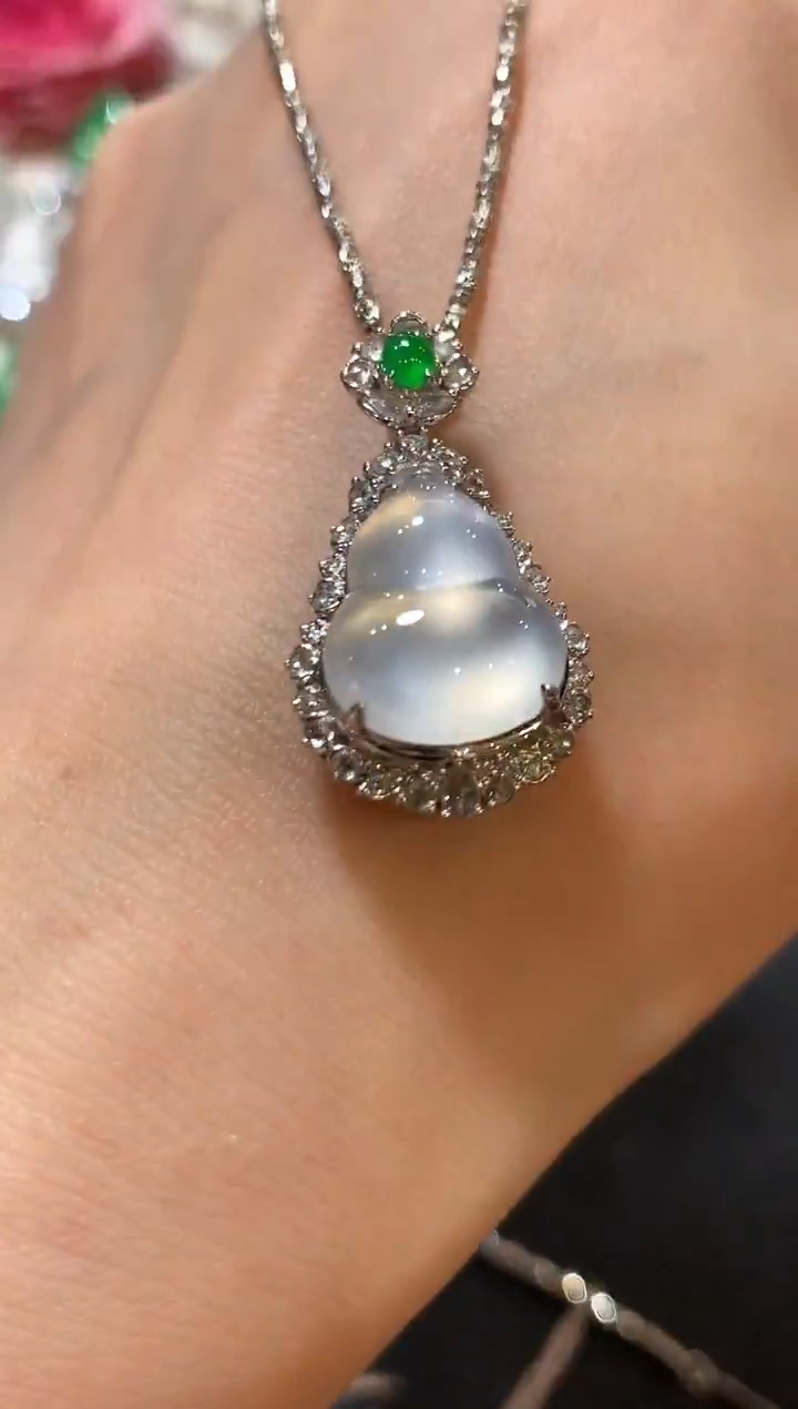 吊坠(不含链)18K金镶嵌翡翠z162  