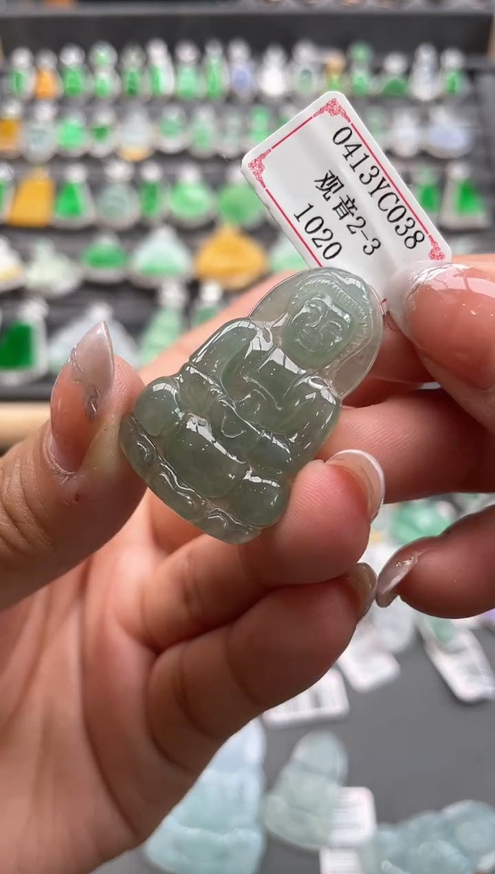 翡翠挂件未镶嵌0413YC038