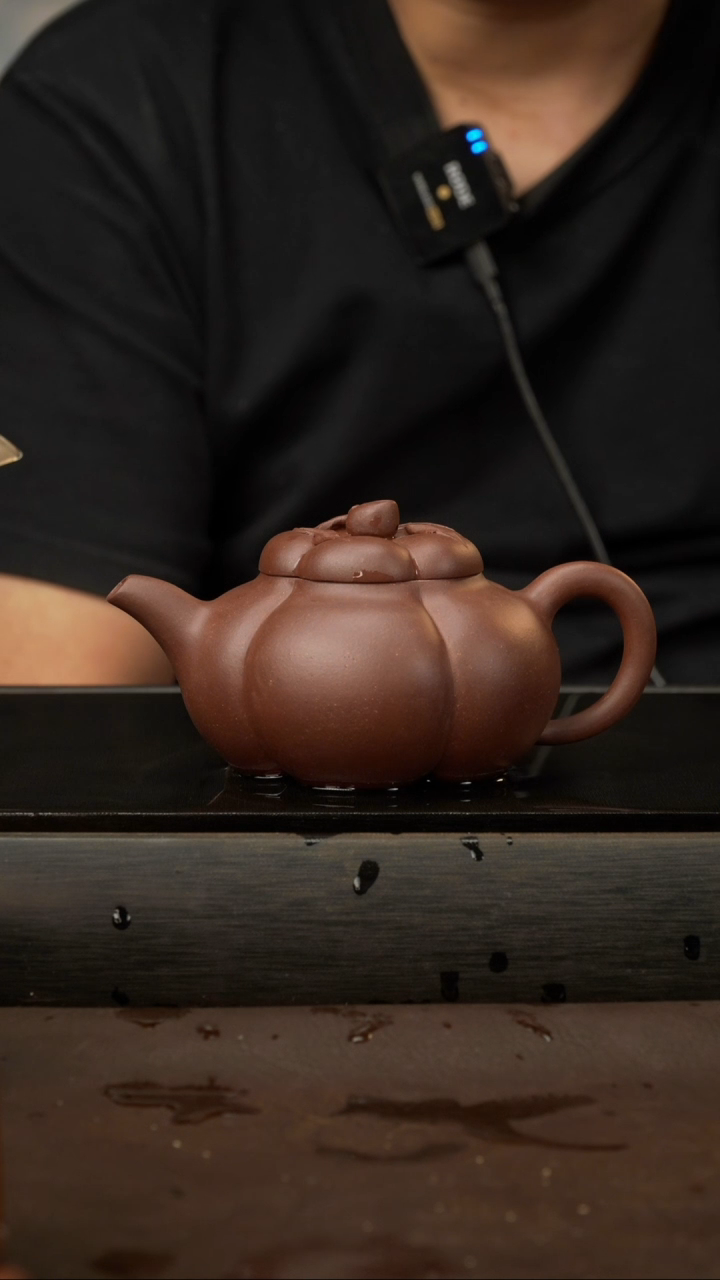 茶壶紫砂08，上合桃，特拼紫泥，280cc