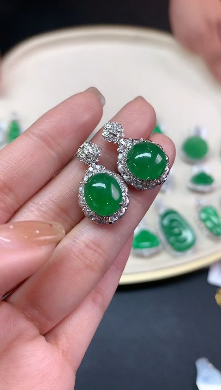 【闪购商品】翡翠吊坠(不含链)18K金镶嵌吊坠多样性发其一A509|8500