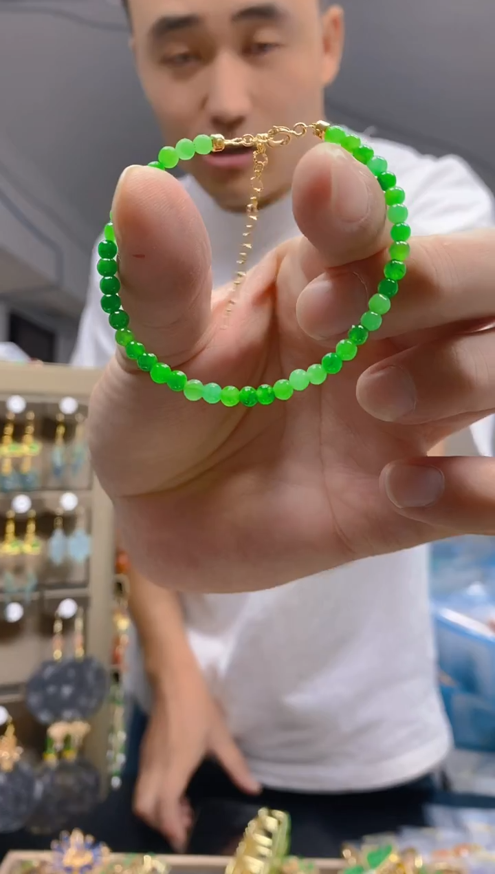 【闪购商品】翡翠耳饰合金366翡翠手链