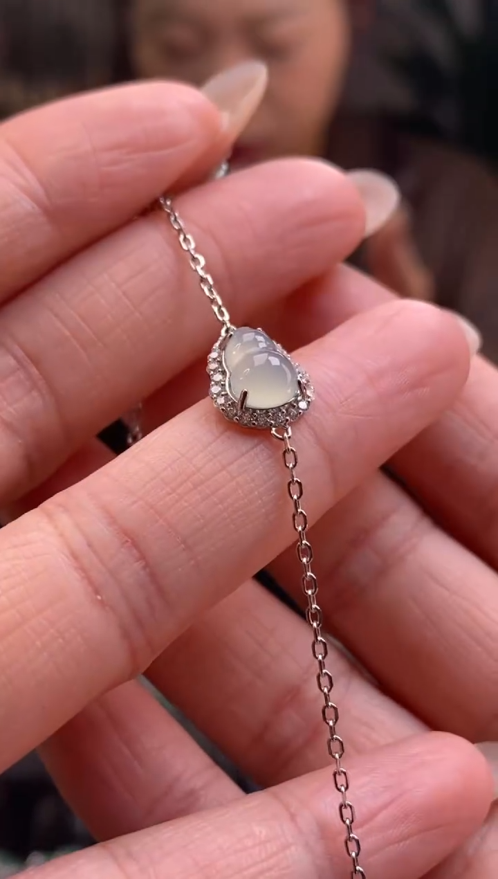 颈饰银S925镶嵌翡翠净货17052