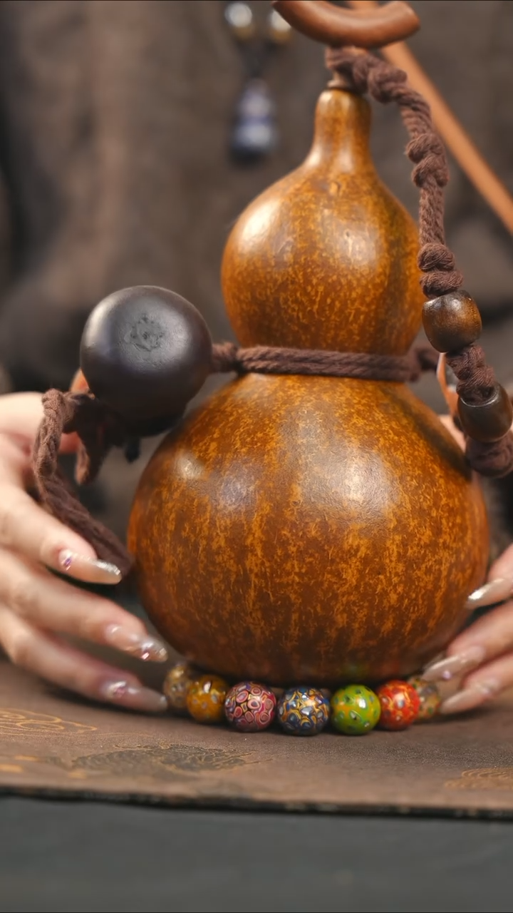 【闪购商品】WE126大漆酒葫芦不包手串及旋转底座