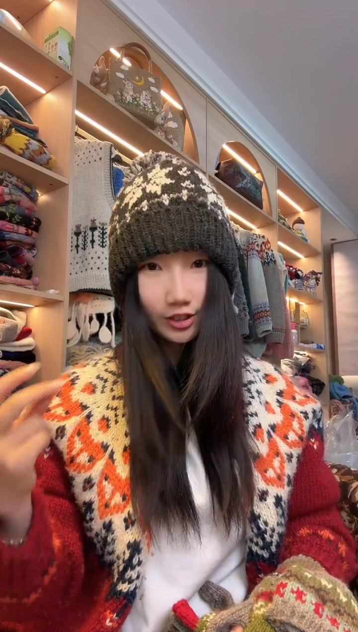 羊毛杰伦同款翻边帽 