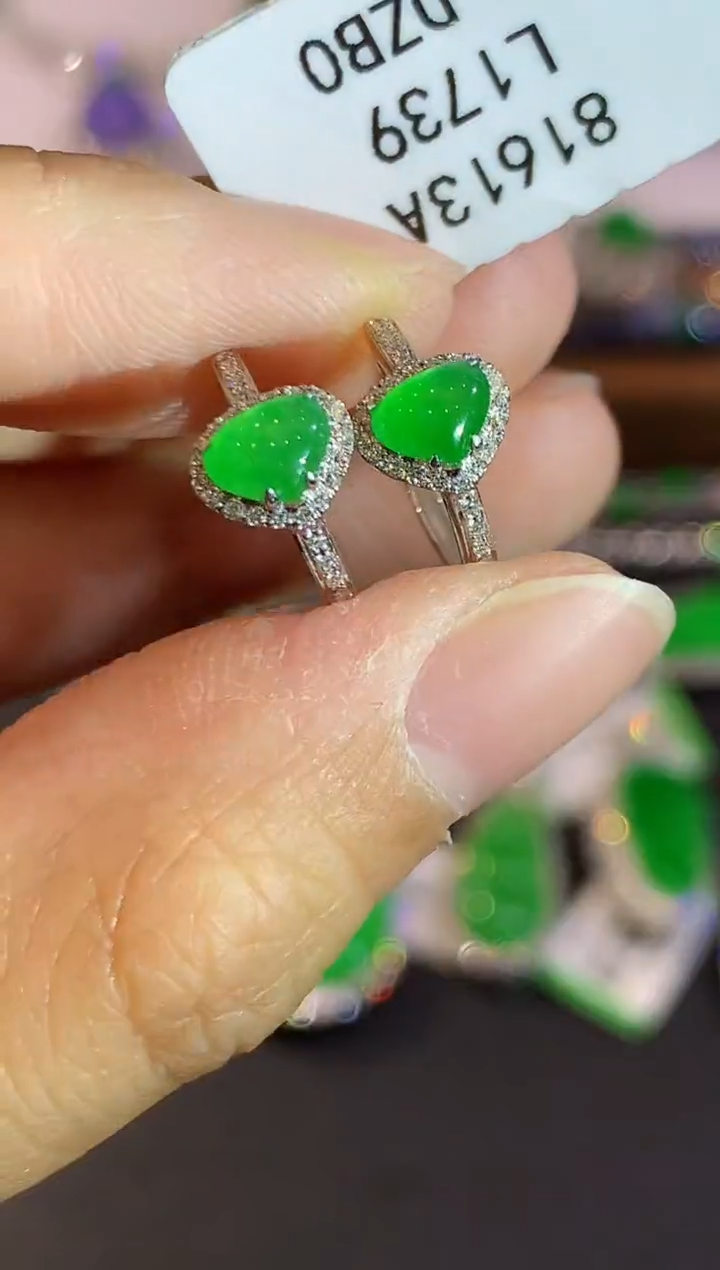 翡翠18K金镶嵌耳饰L1739多样性发其一