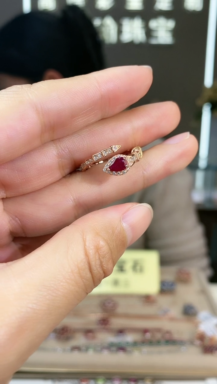 【闪购商品】红宝石手饰银S925镶嵌手饰