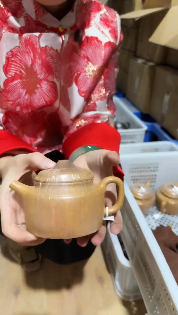 茶壶紫砂黄金段德钟