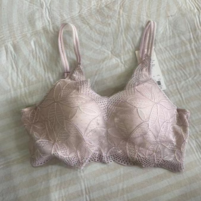 女士舒适性感时尚聚拢蕾丝内衣无痕