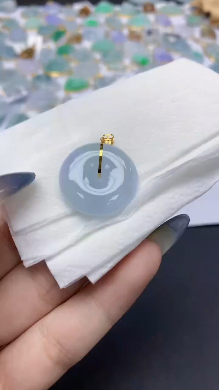 翡翠18K金镶嵌颈饰天然a货翡翠