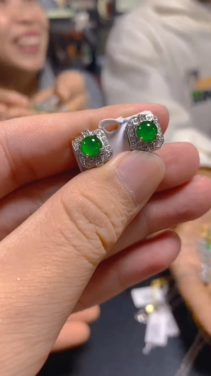 【闪购商品】翡翠耳饰未镶嵌0632046073多样性发一