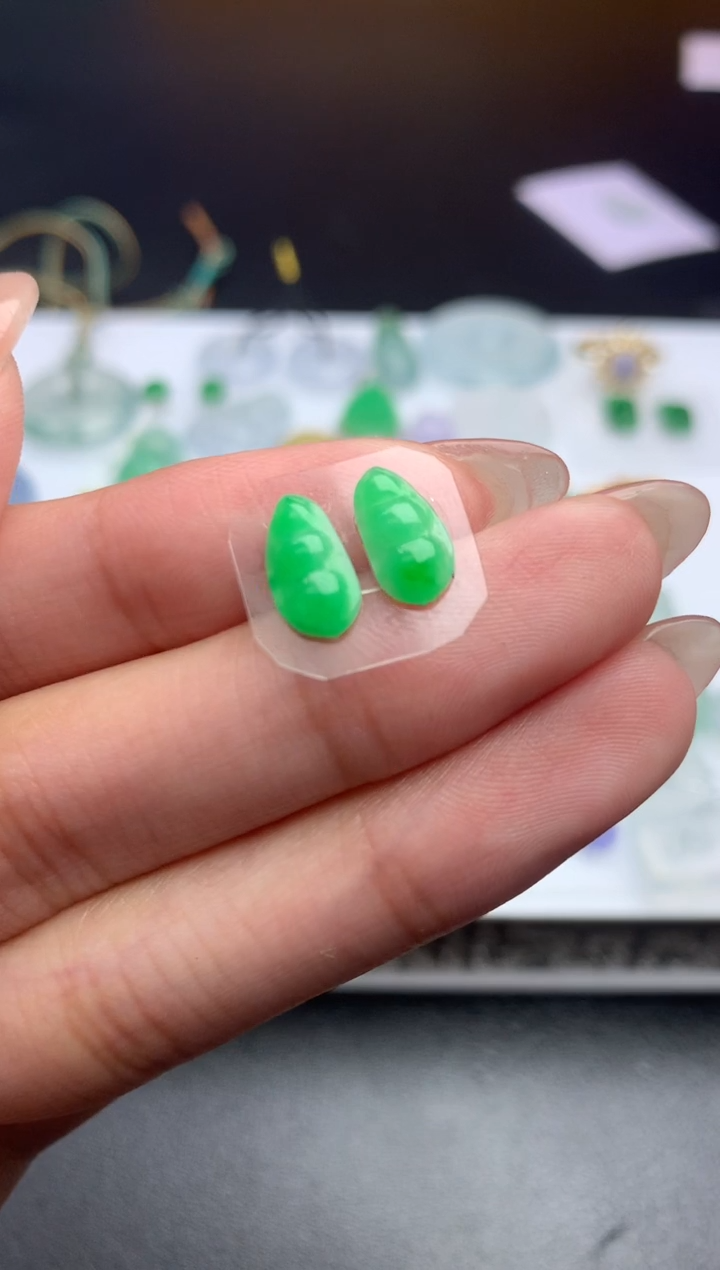 【闪购商品】定制翡翠未镶嵌毛货