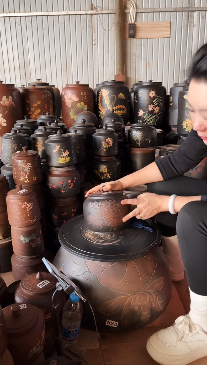 【闪购商品】壶瑕疵茶叶罐 苹果牡丹花 743
