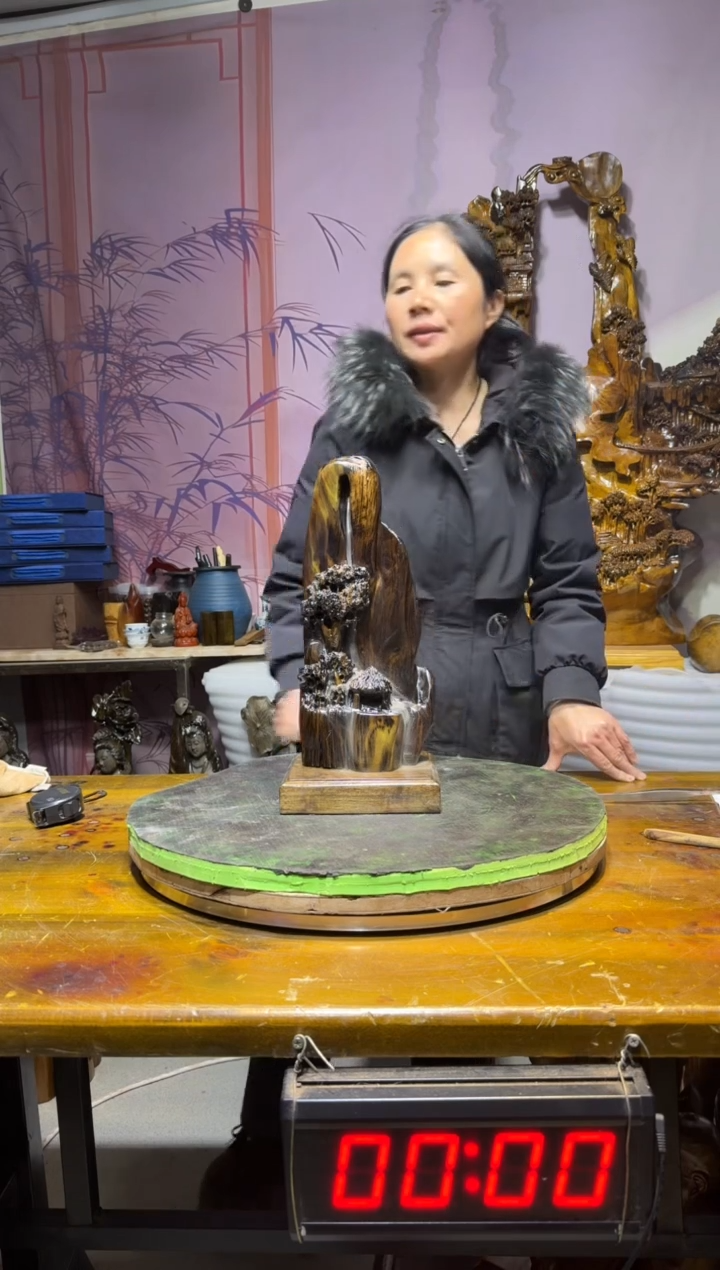 金丝楠?金丝楠木雕刻摆件