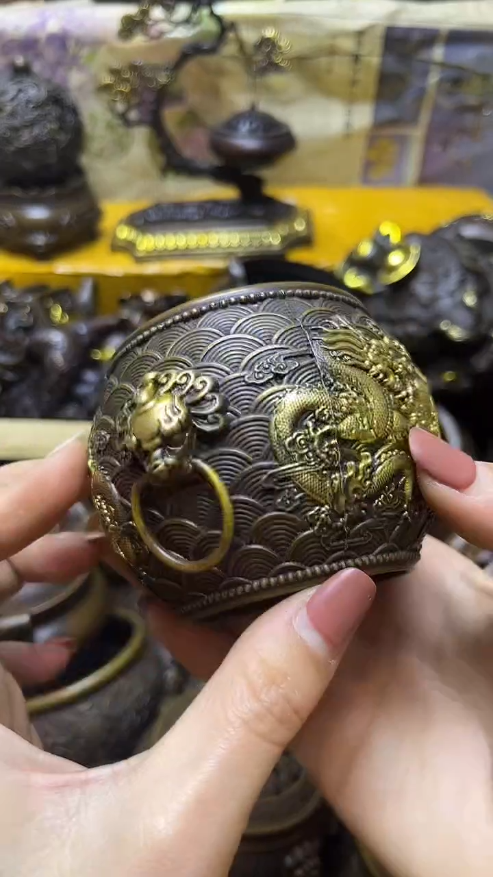 精美铜器  点击下单