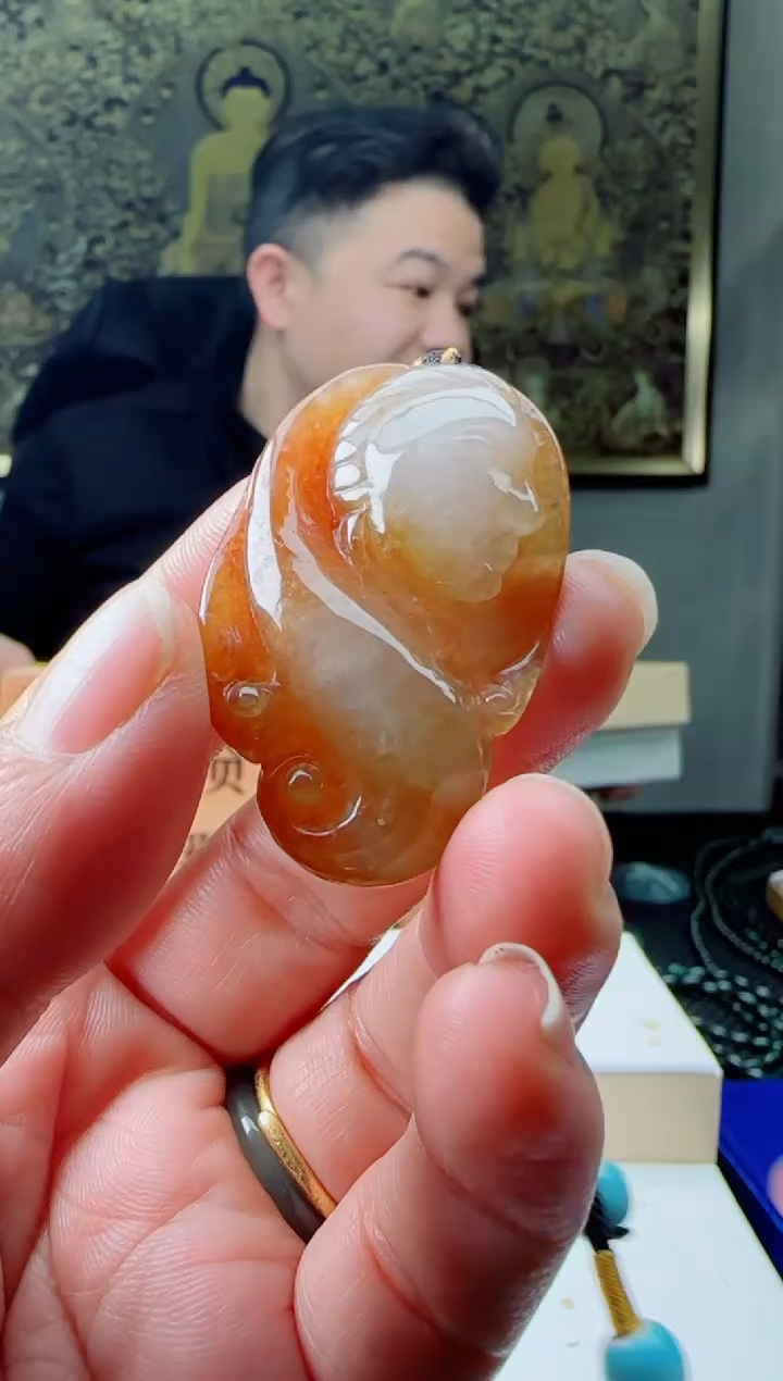 【闪购商品】翡翠颈饰未镶嵌1111111111