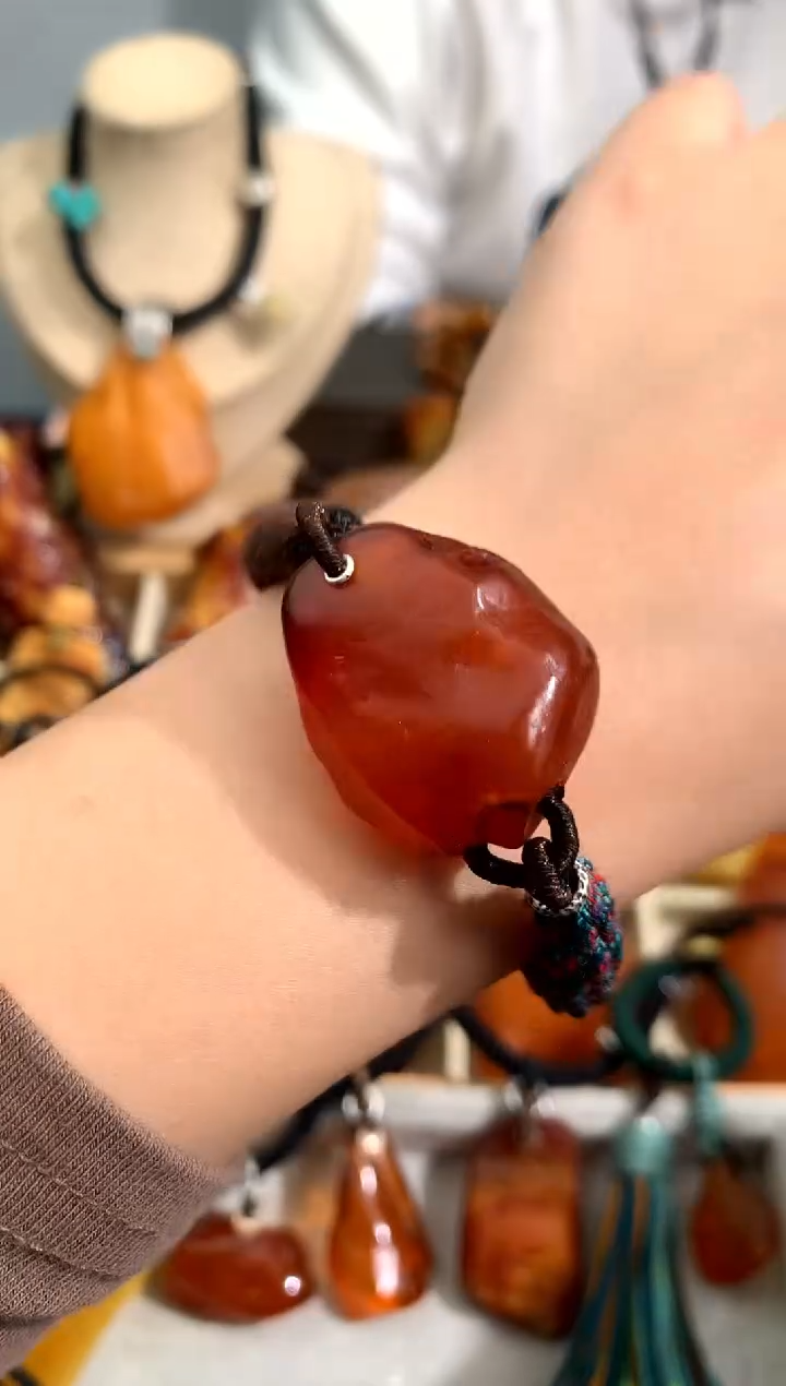 【闪购商品】蜜蜡裸石未镶嵌似玉