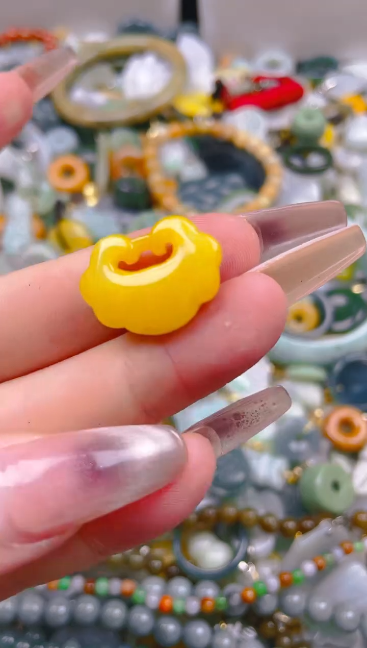 【闪购商品】翡翠颈饰未镶嵌/T/翡翠A货一图一物