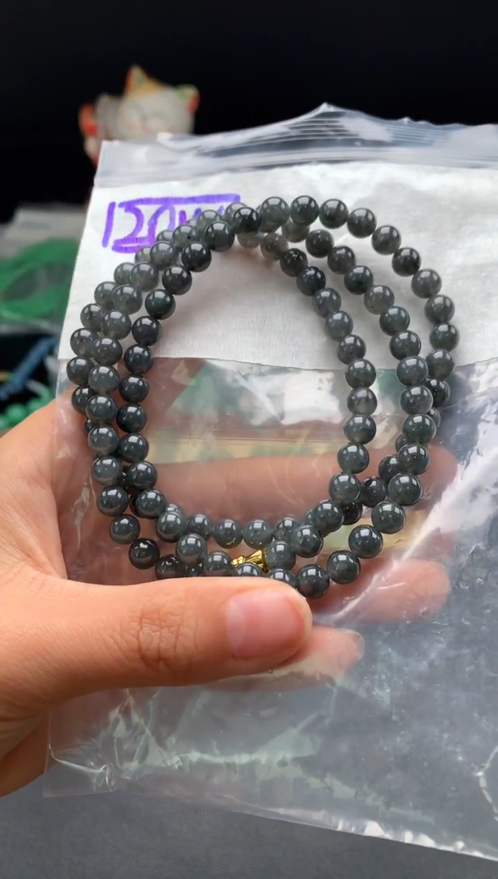 未镶嵌挂件翡翠23卡6.4