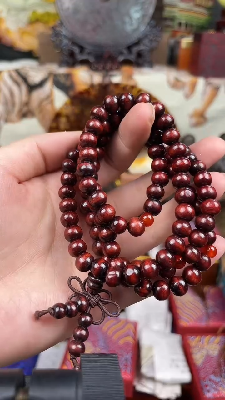 香榧木小月——————