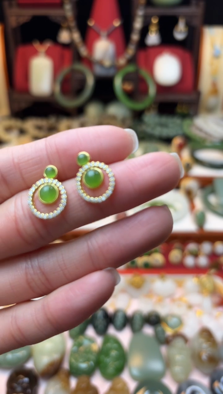 【闪购商品】和田玉耳饰银S925镶嵌福利