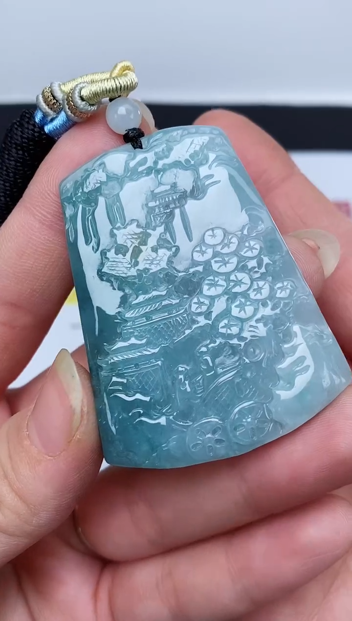 【闪购商品】翡翠颈饰未镶嵌山水牌