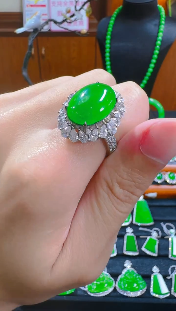 【闪购商品】翡翠戒指银S925镶嵌天然a货翡翠