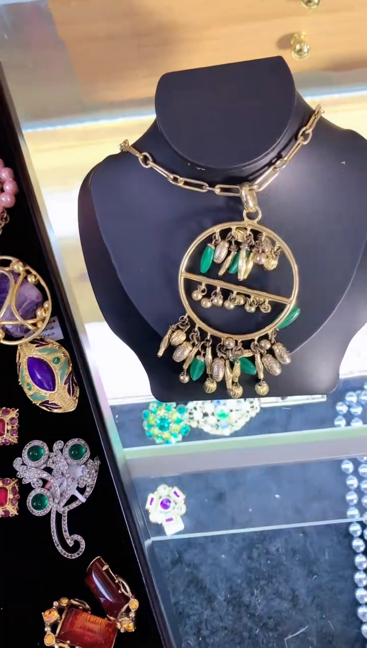 【闪购商品】瓷片楚楚中古珠宝甄选不退换