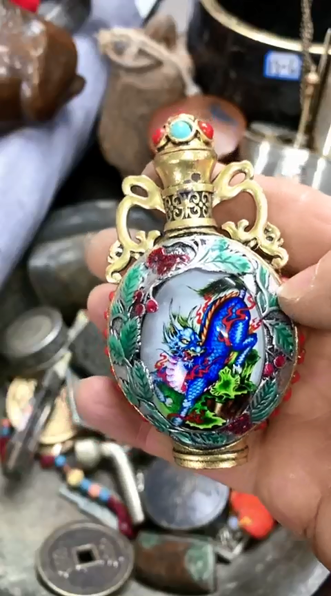 【闪购商品】一物一拍编号麒麟鼻壶