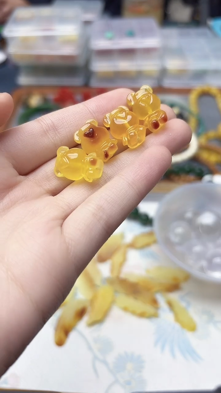 裸石蜜蜡未镶嵌蜜蜡小熊配饰GW多样性发其一