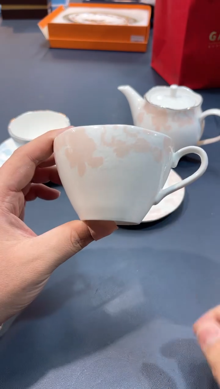 【闪购商品】碗H1332全场正品，京东包邮