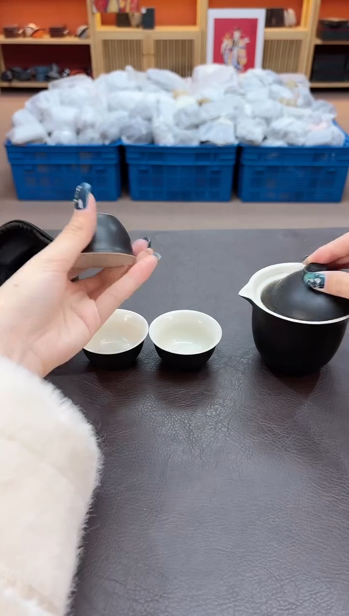 【闪购商品】摆件瓷SC1111111111111