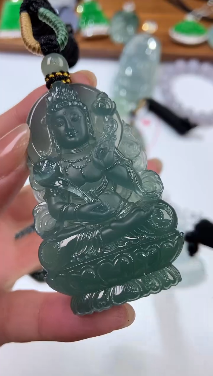 【闪购商品】翡翠未镶嵌颈饰2206923  