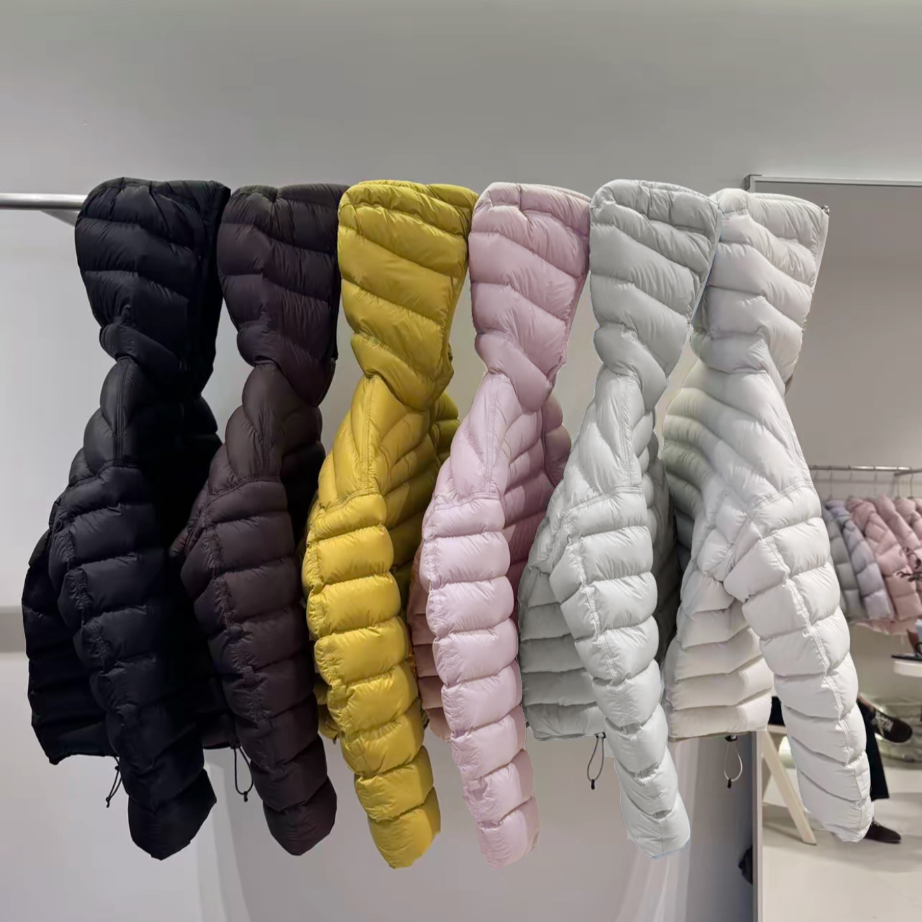 明星日记排骨泡芙90白鸭绒短款羽绒服25冬新款宽松连帽面包服外套