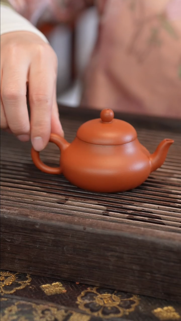 茶壶紫砂君德 朱泥 半手工 120cc【宽口】
