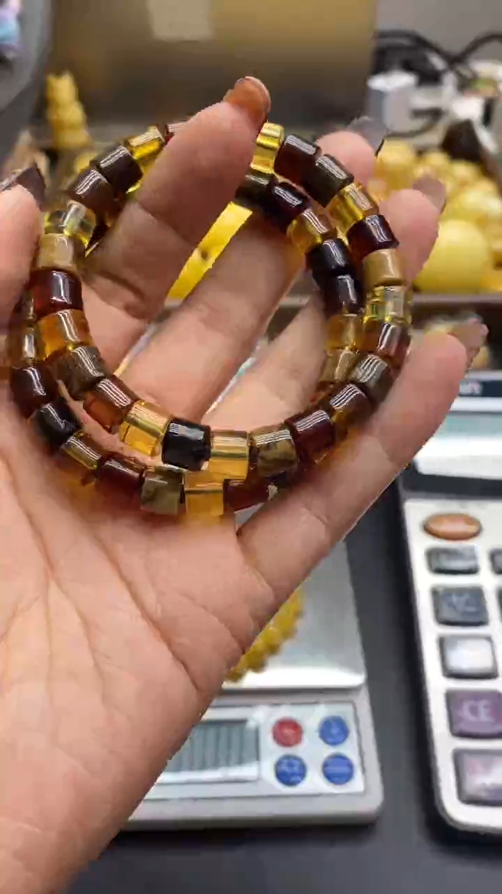 琥珀未镶嵌珠宝奇石1372多样性发其一