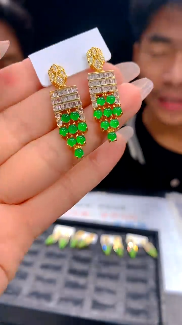 【闪购商品】定制翡翠未镶嵌33-多样性发货（发其一）