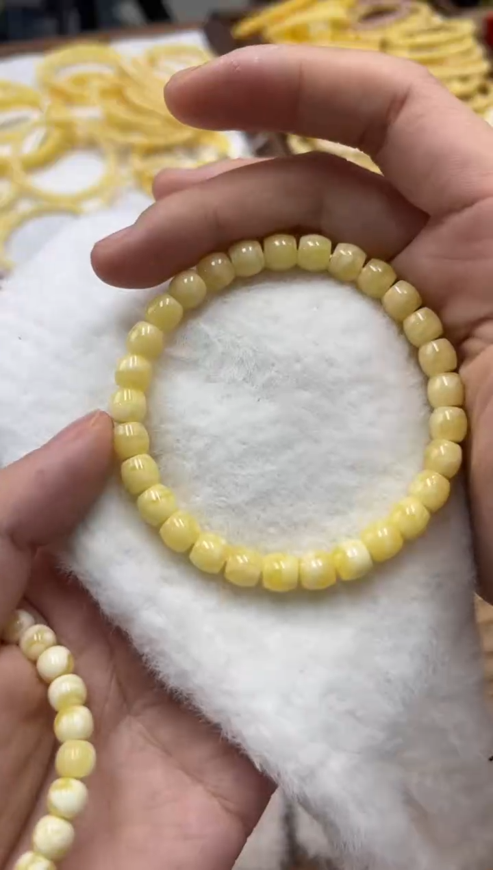 【闪购商品】蜜蜡裸石未镶嵌蜜蜡手串没品控