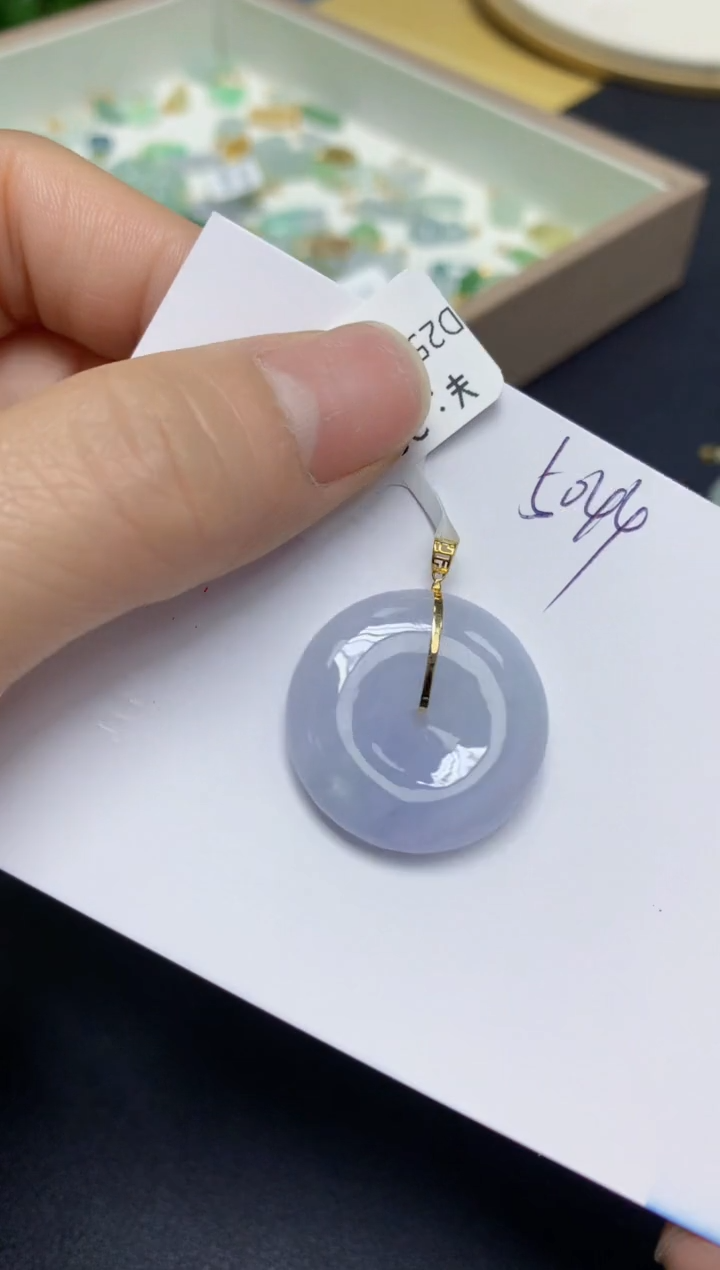 【闪购商品】翡翠挂件18K金镶嵌 天然翡翠A货