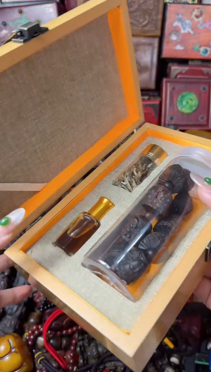 【闪购商品】木盒主播推荐：一物一拍，讲解为准！