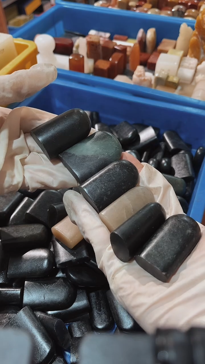 老挝石欠**胶瑕疵不规则章