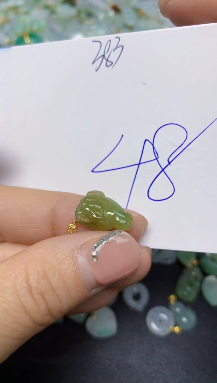 【闪购商品】翡翠挂件18K金镶嵌 天然翡翠A货